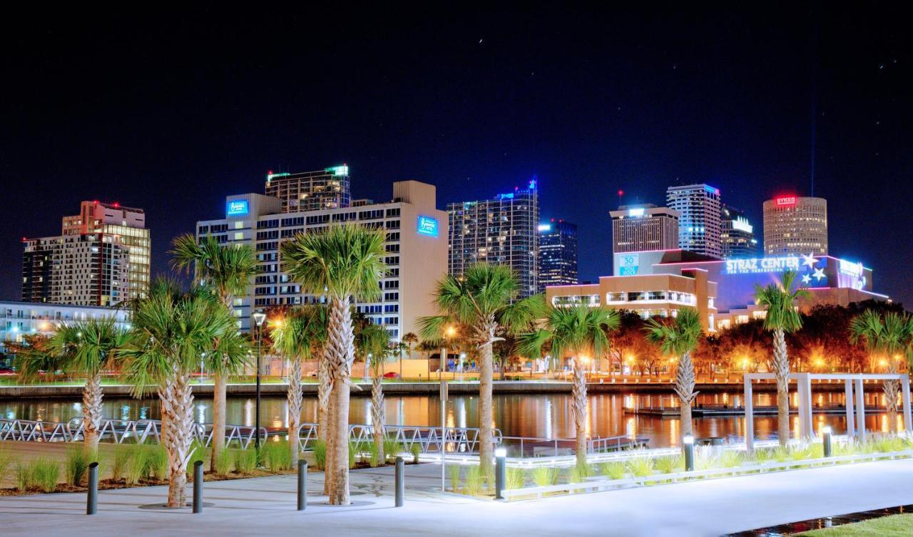 The Barrymore Hotel Tampa Riverwalk Екстериор снимка